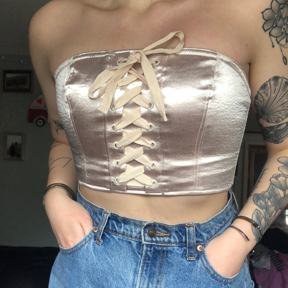🚫 SOLD 🚫 Baby pink tube top